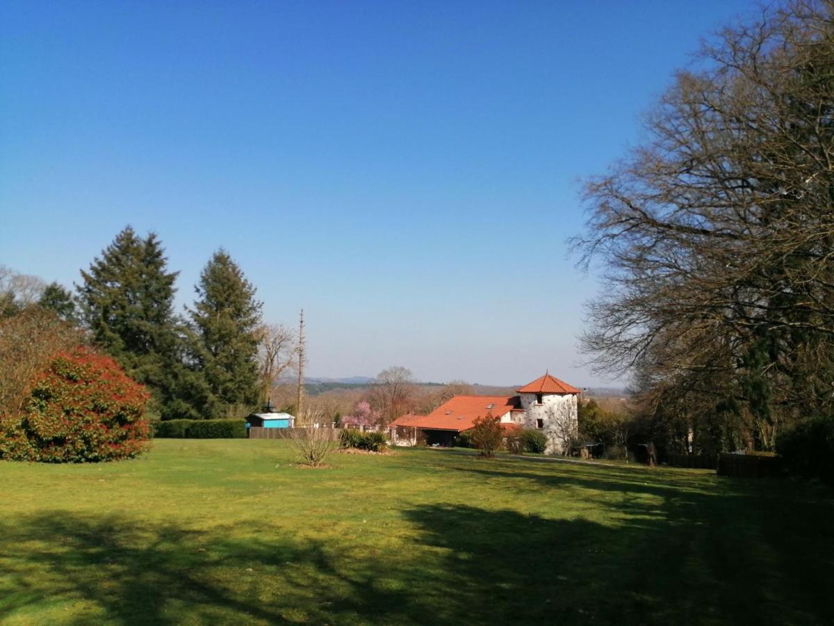 Bed and Breakfast La Grange Ancienne Montrollet Экстерьер фото