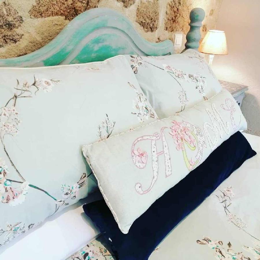Bed and Breakfast La Grange Ancienne Montrollet Экстерьер фото